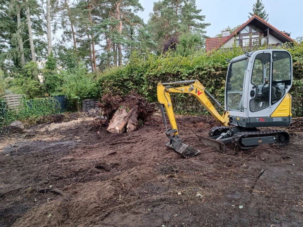 Erdarbeiten und Drainage